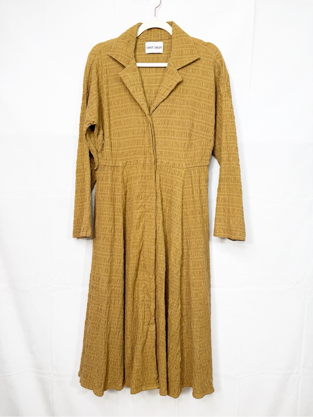 Nikki Chasin Reynolds Crinkle Collared Shirtdress Midi Dress Tan Butterscotch — image 2 of 8